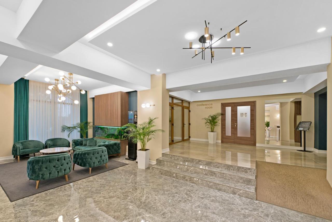 Hotel Oxford Mamaia Exterior foto