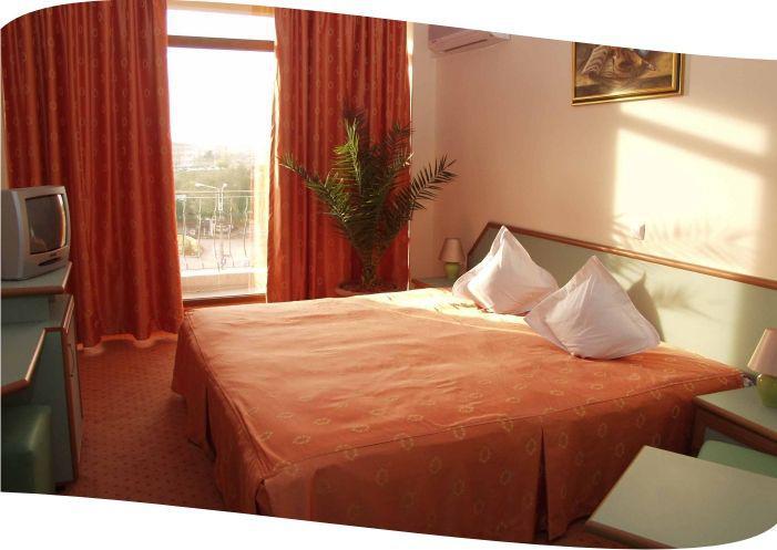 Hotel Oxford Mamaia Quarto foto